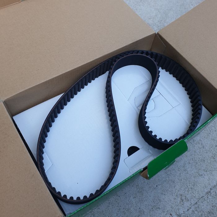 Ангренажен ремък BMW E30