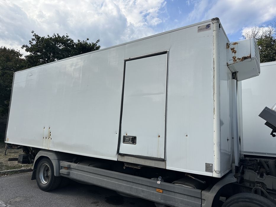 Фургон термоизолиран с агрегат 7.10м / 2.45 / 2.20