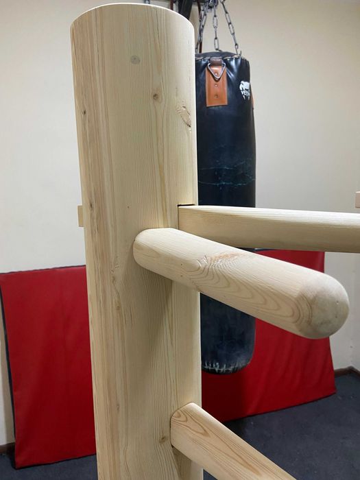 Деревянный манекен для тренировок