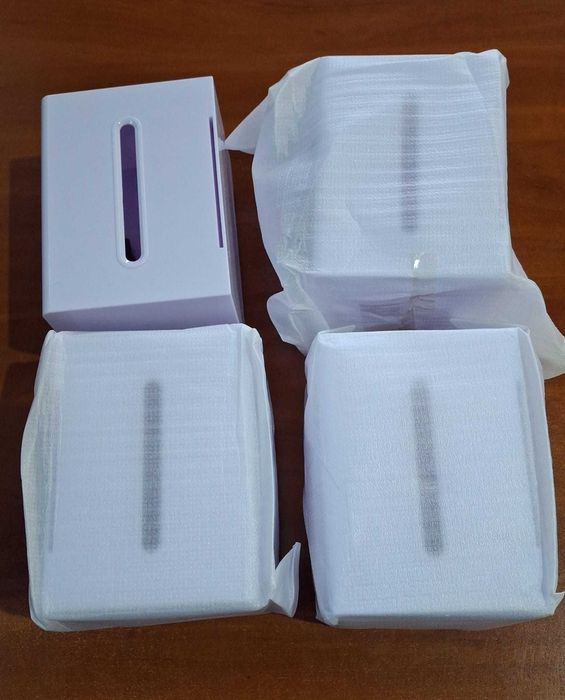 Set 4 cutii cu incuietoare, 15.9 x 12 x 10.2 cm, albe