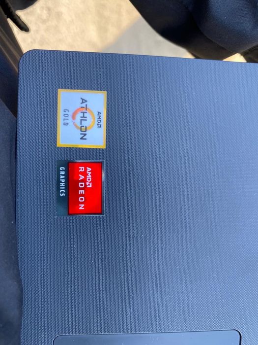 Срочно продам ноутбук