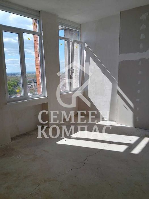 Продава се Двустаен апартамент в Пловдив, Кършияка - 74 кв.м за 758 €/кв.м - Снимка #3