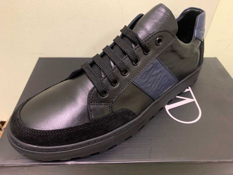 Продавам мъжки обувки Bikkembergs от естествена кожа и велур 43 номер