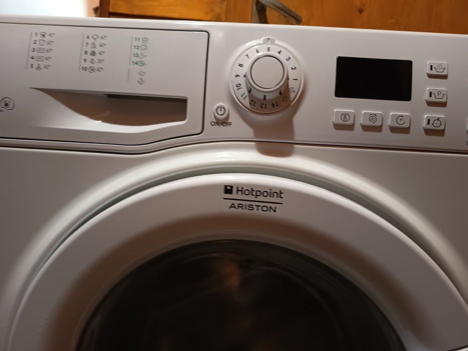 Пералня Hotpoint Ariston