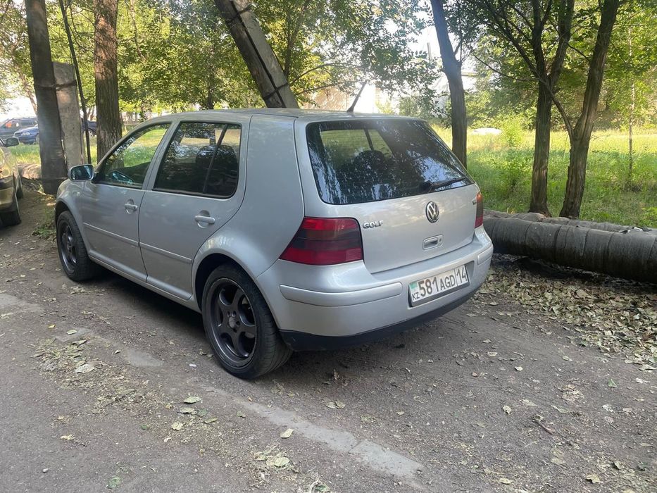 Продам диски на 17 с резиной лето