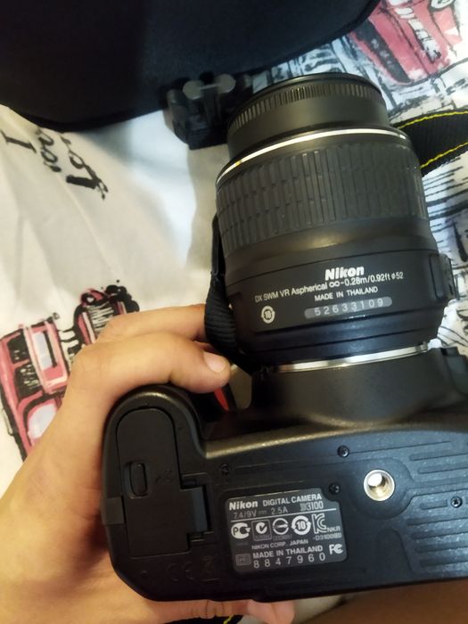 Продаю профессиональный фотоаппарат