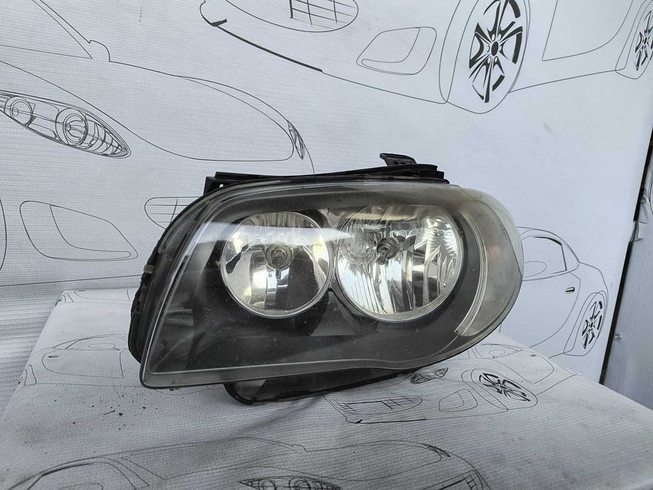 Far Stanga Uk Halogen Bmw 1 E81 E87 2009 / 2007-2011 Cod OEM 63117249651 (5C2)