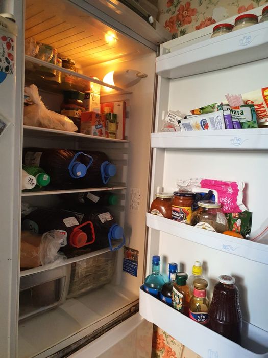 Продам рабочий холодильник