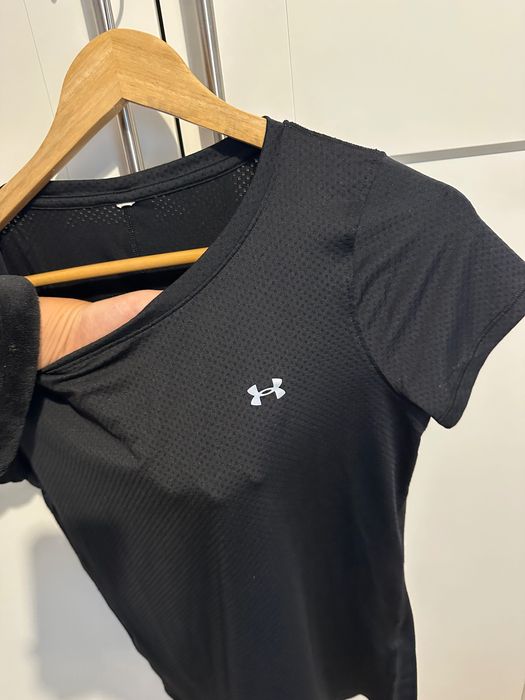 Tricou sport, mărimea XS, Under Armour, damă, negru