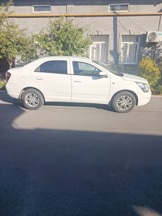 Chevrolet Cobalt sotiladi kuzov 2023 texpasport 2022 dekabr
