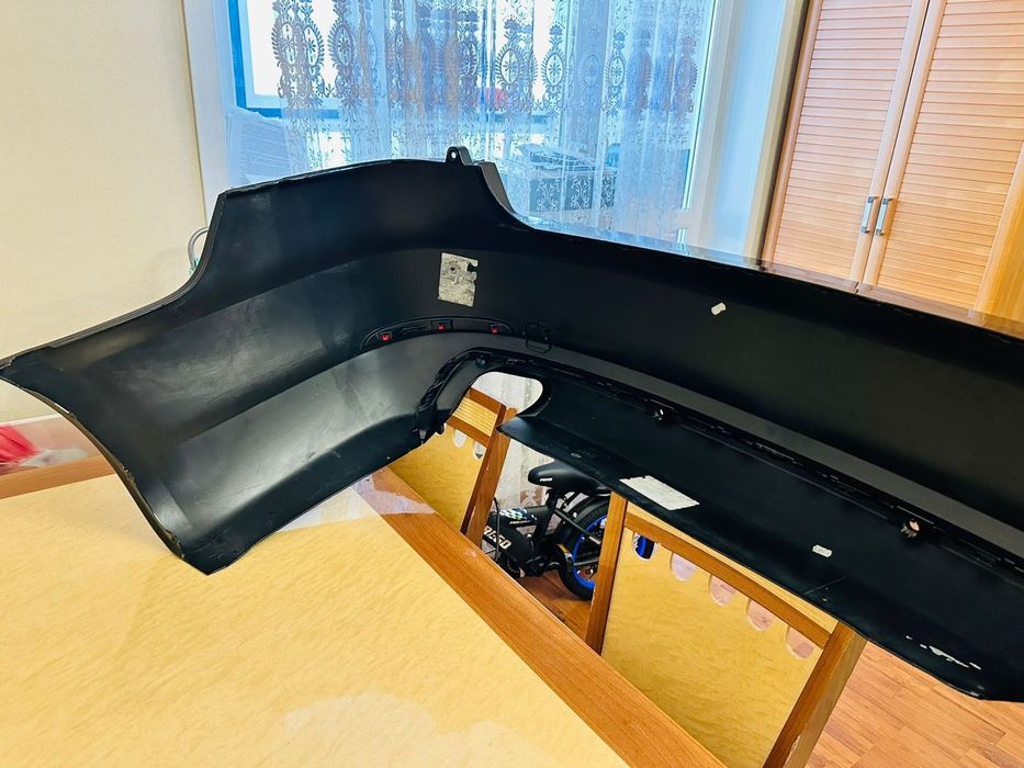 Продам задний бампер Skoda Superb!