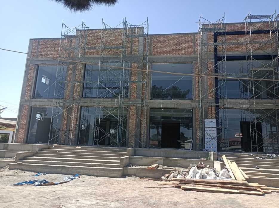 Тажрибали алюкобонд усталари хизматингизда.
Монтаж алюкобонда, мастера