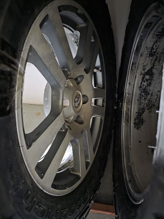 Резина с дисками тойота