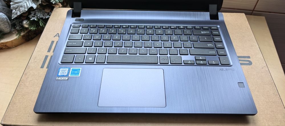 Laptop Asus PRO P1440F_NOU 10/10_14"FHD_i5 8265U_20GB RAM_512GB SSD