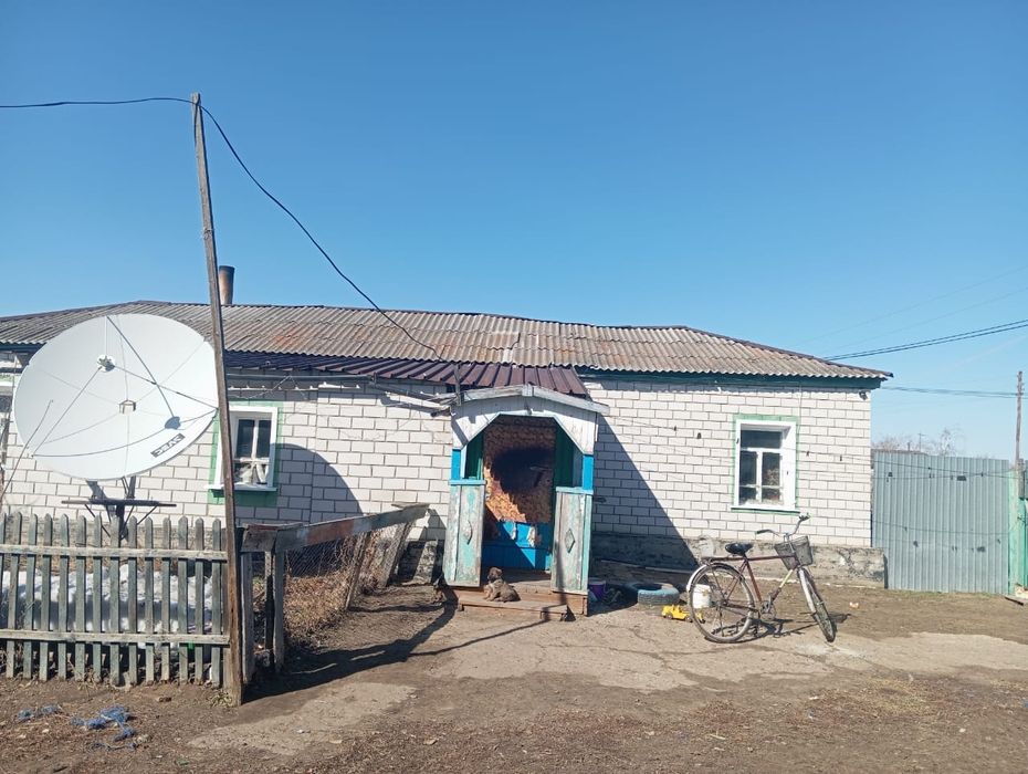 Продам дом  село Чернорецк