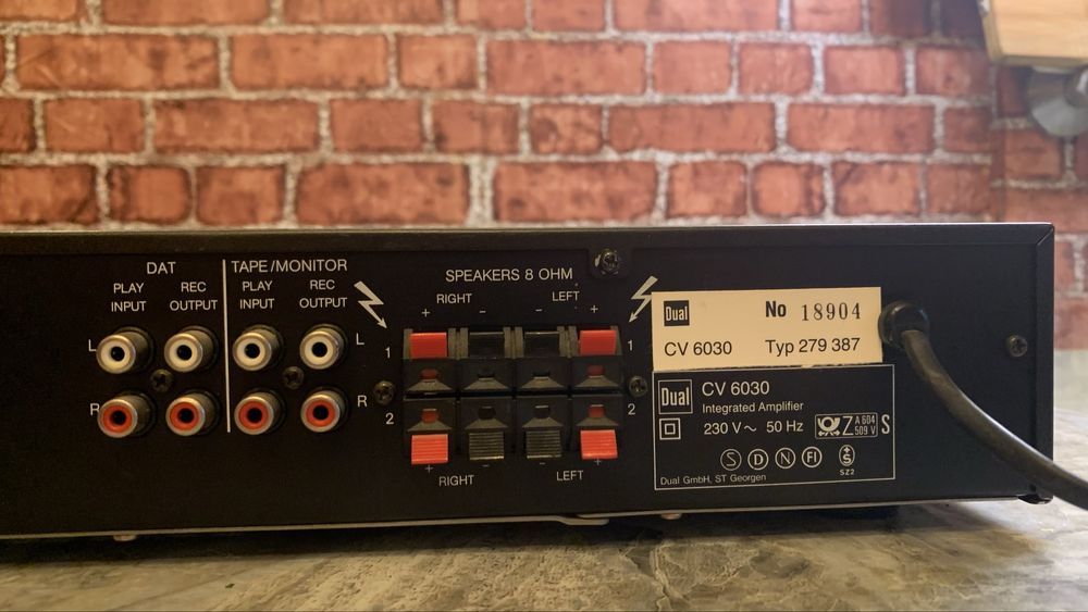Усилвател Dual CV 6030