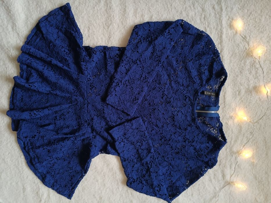 Set 2 top-uri dantelă