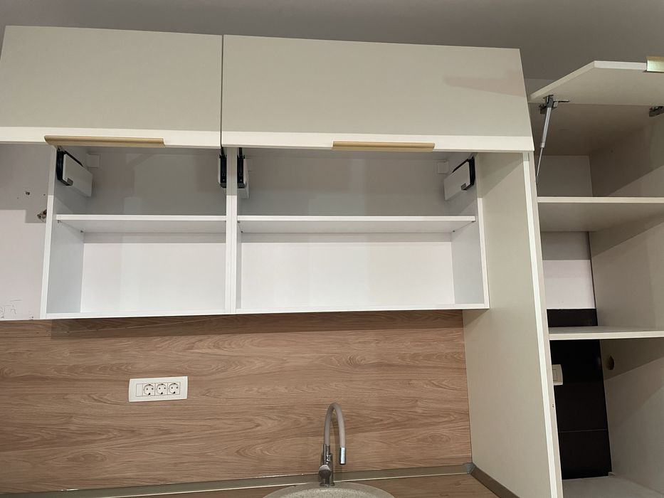 Mobila de bucatarie,facuta la comanda