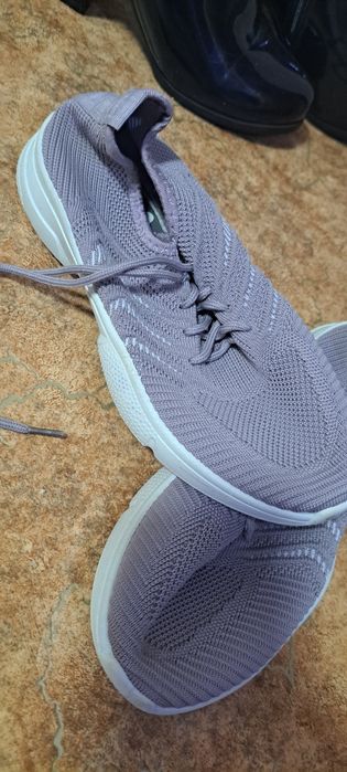 Продам обувь недорого