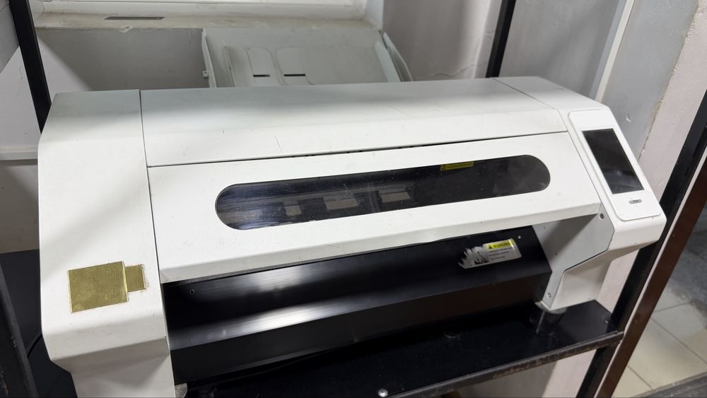 Plotter stiker kesadigan