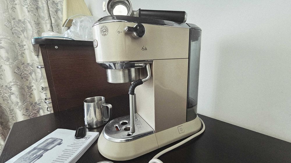 DeLonghi Espressor Manual
