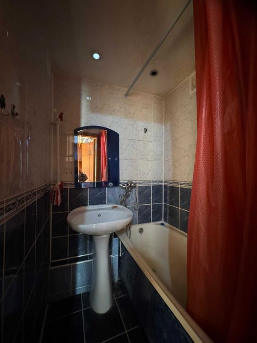 Продам 3х комн 8мкр