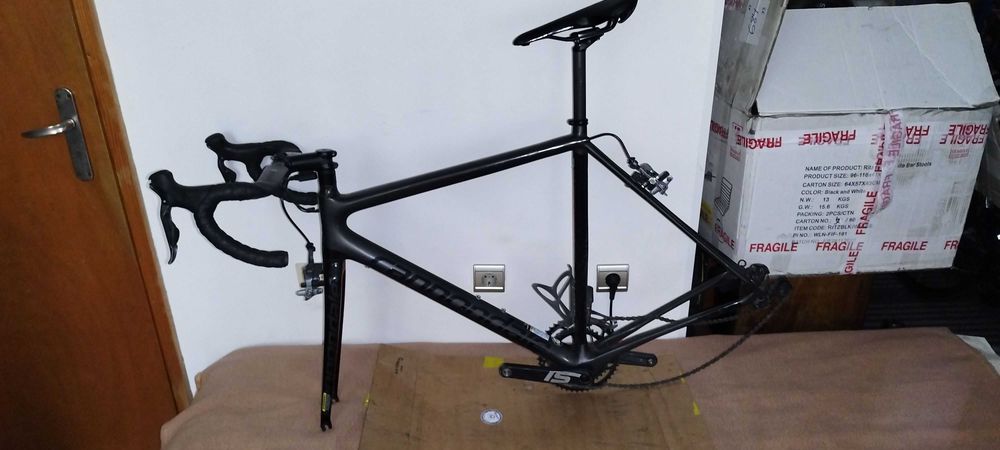 Рамка и части -Cannondale Super Six EVO / 54цм/ Shimano Ultegra Di2 6870 11x2