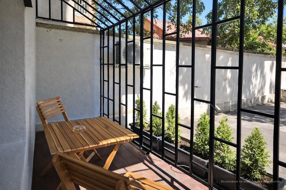 Тристаен, под наем, Център-ЦУМ