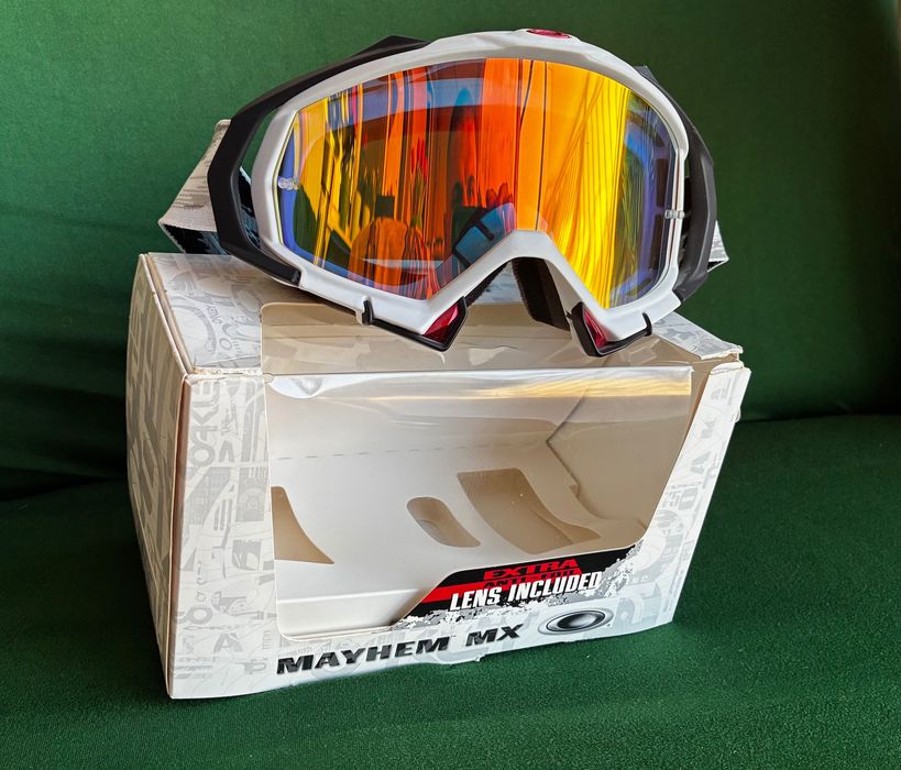 Оригинални очила ендуро мотокрос Oakley Mayhem MX – чисто нови