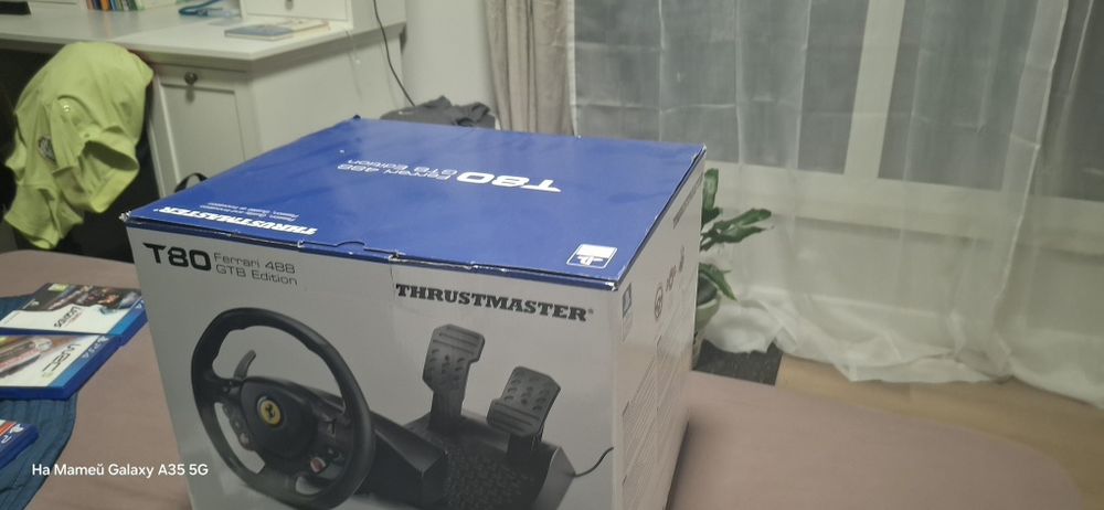 Ps4 1.5 TB + волан thrustmaster t80