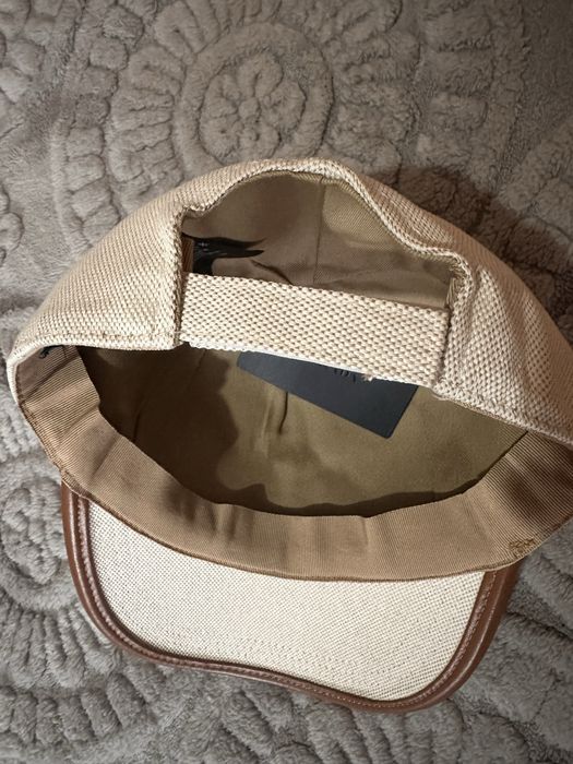 Sapca Pr*ada Mil*ano