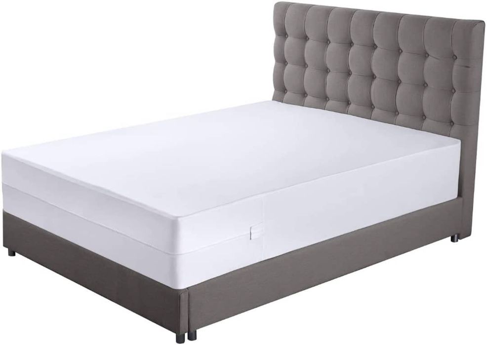 Husa  completă cu 6 fete impermeabila cu fermoar - antiacarieni