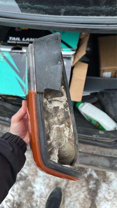 правая фара бмв е36