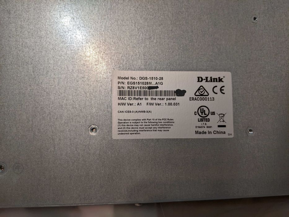 D-Link DGS-1510-28 28-port Stackable Gigabit Switch 24 x 10/100/1000BASE-T ports 4x 10GbE SFP+ ports nou