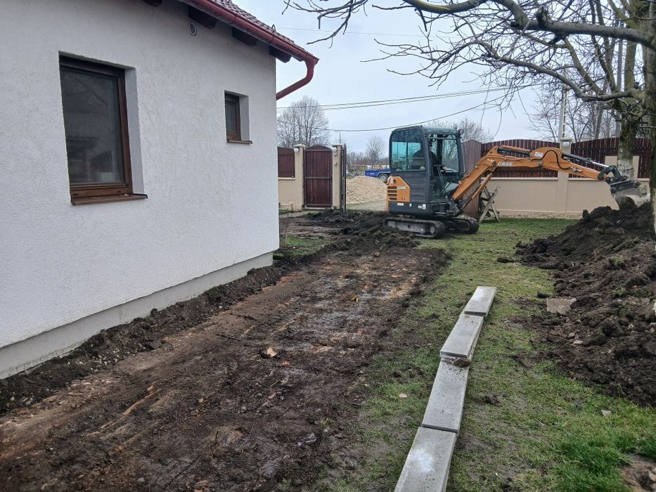 Montaj pavaje și garduri.