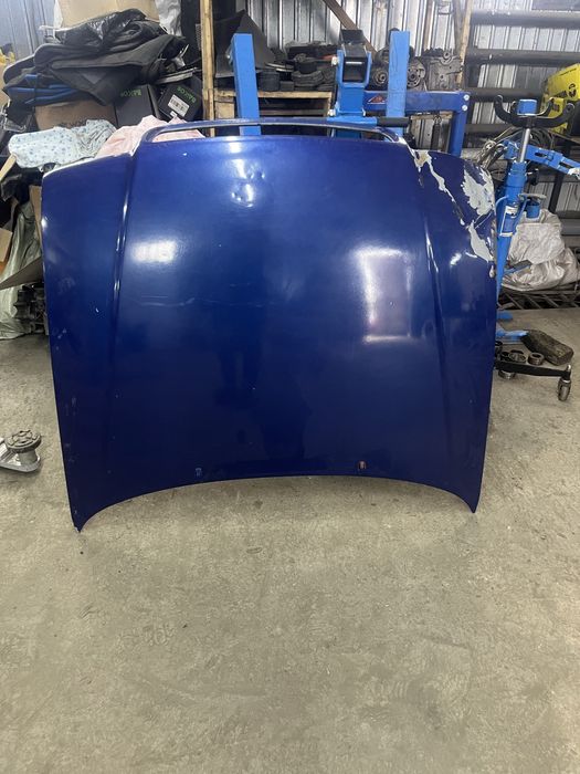 Продам капот от Ауди 80 Б4