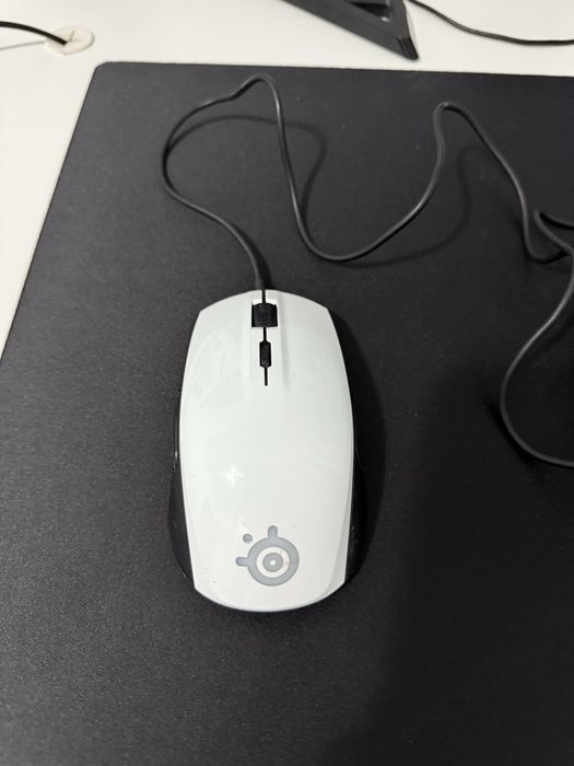 Steelseries rival 100 white