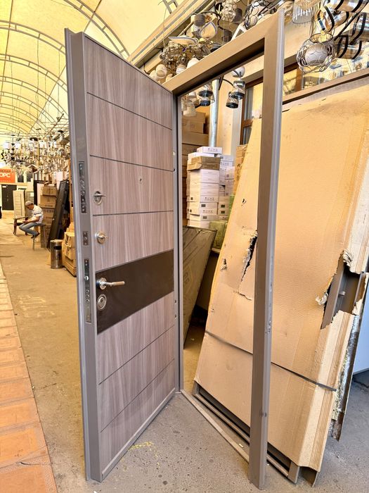 Входной Распродажа двери из Турции