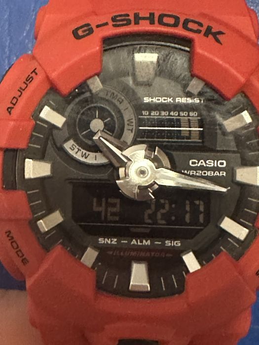 Casio G-Shock GA-700