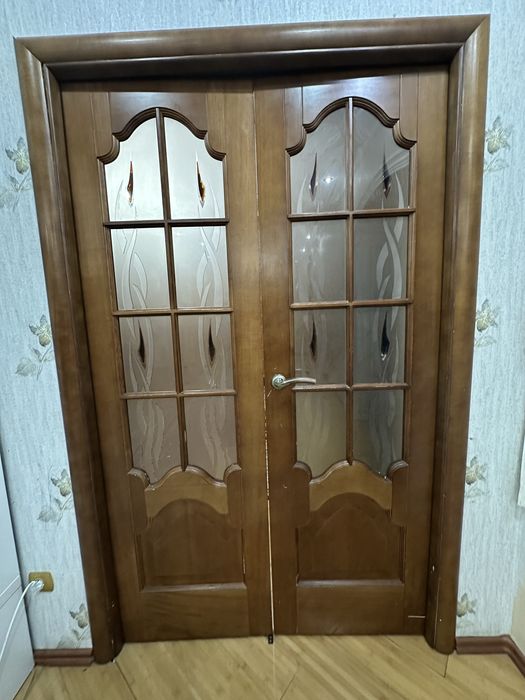 Есік ағаш есіктер