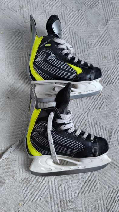 Коньки детские, б/у