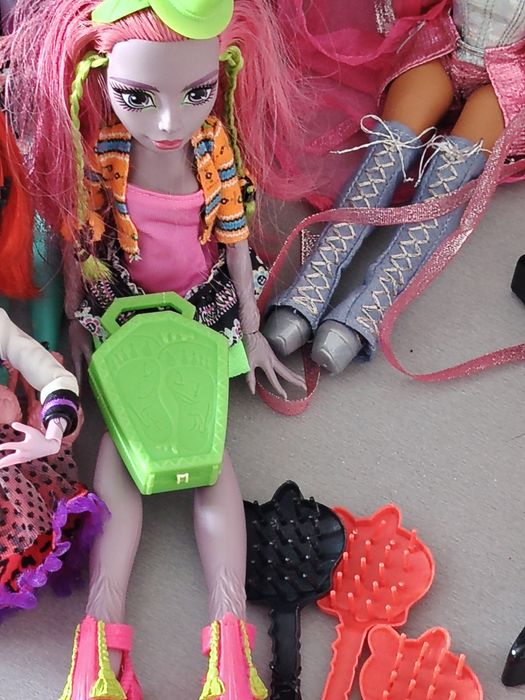 Обмен кукол монстр хай