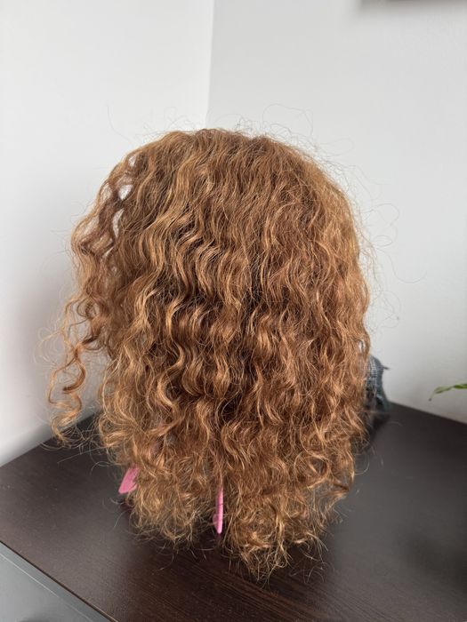 Перука къдрава от естествена коса