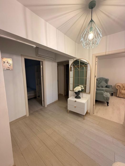 Apartament de vânzare – parter, 3 camere, terasă și grădină proprie