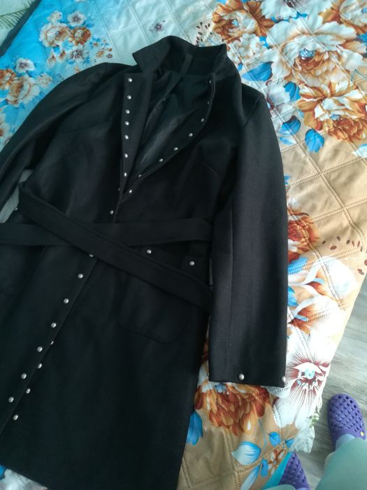 Дамско тънко палто, размер М