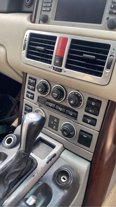 Range Rover 3.0d 177кс НА Части