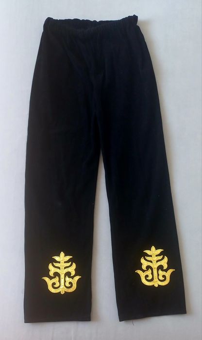 Жилетка  детская одежда продам