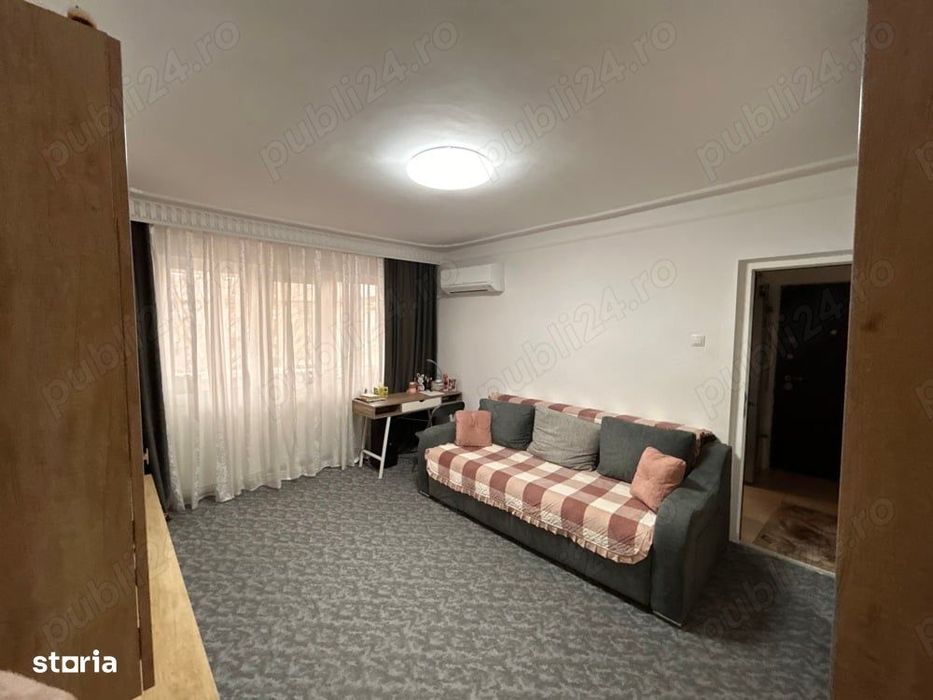 PACURARI-ap.2 camere, 42 m2, et.4 cu pod, mobilat si utilat!