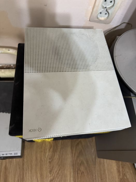 Xbox one s приставка