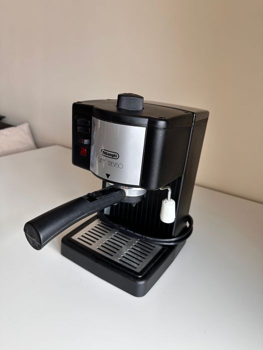 Кафе машина Delonghi